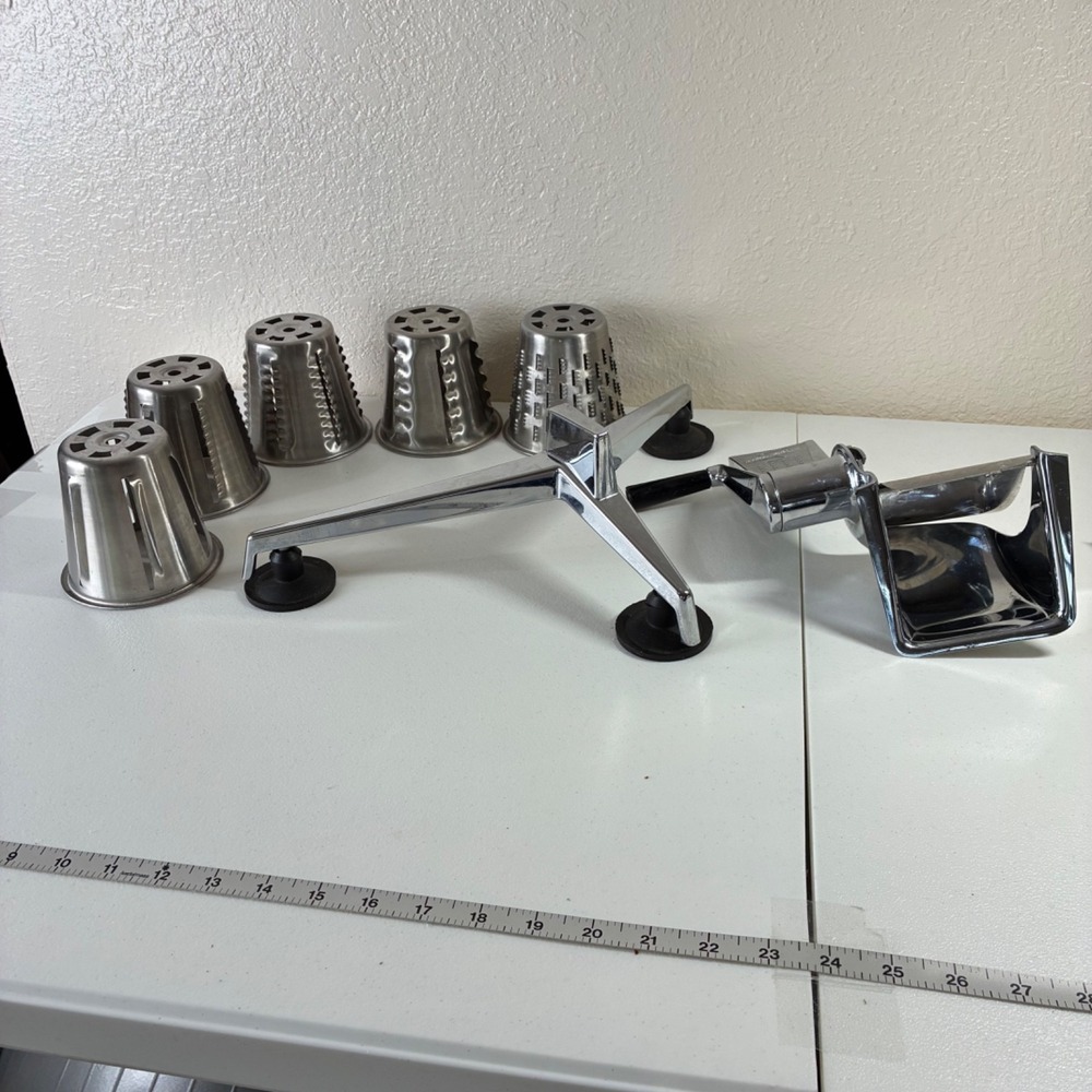 Vintage Saladmaster Food Processor Shredder With 5 Cones & Guard , Pre-owned - Picture 3 of 13